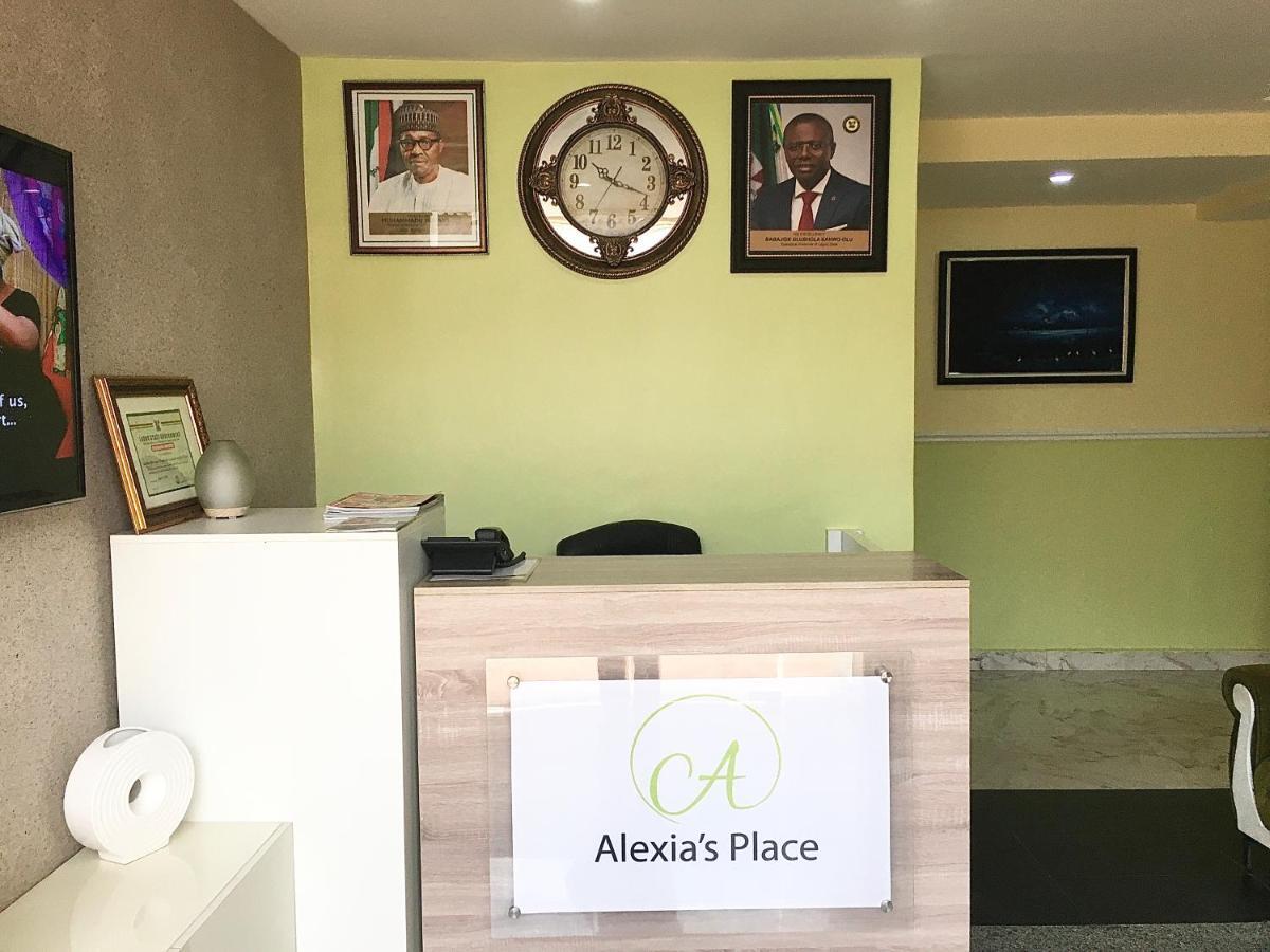 Alexia'S Place Hotel Lagos Eksteriør bilde